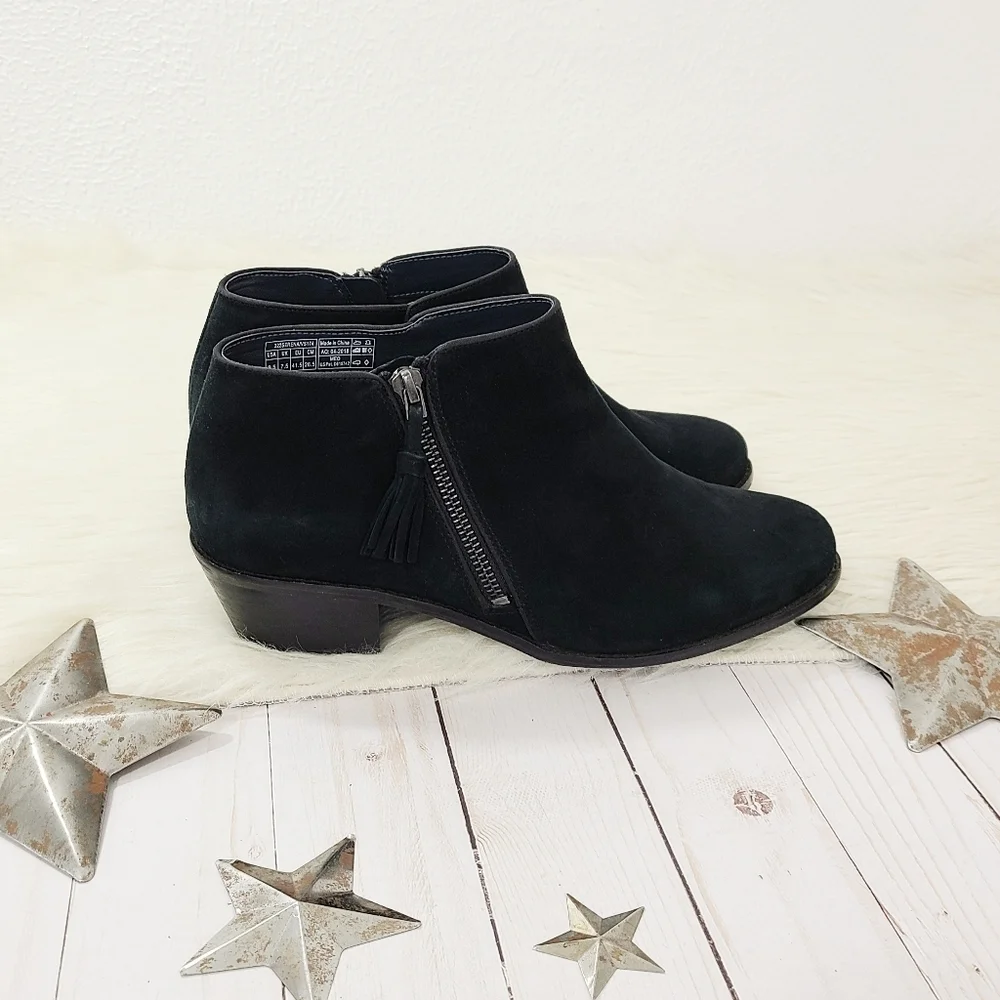 Vionic Serena zip ankle boots black kid suede size 9.5